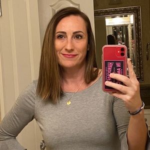 Meet your Posher, Farrah lynn